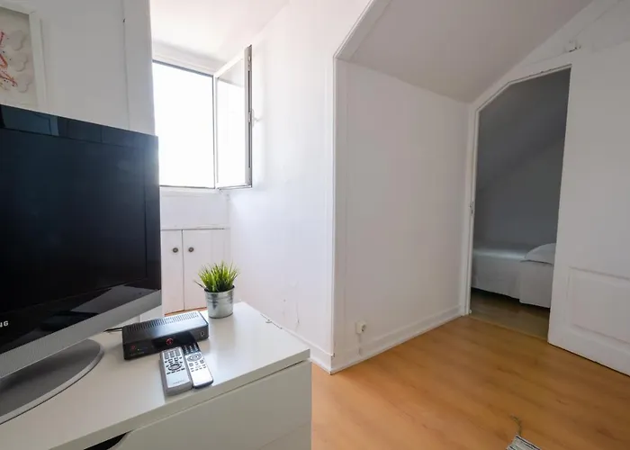 118 D - Avenida Roof Lisbon