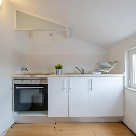 Apartment Avenida Roof Lisbon